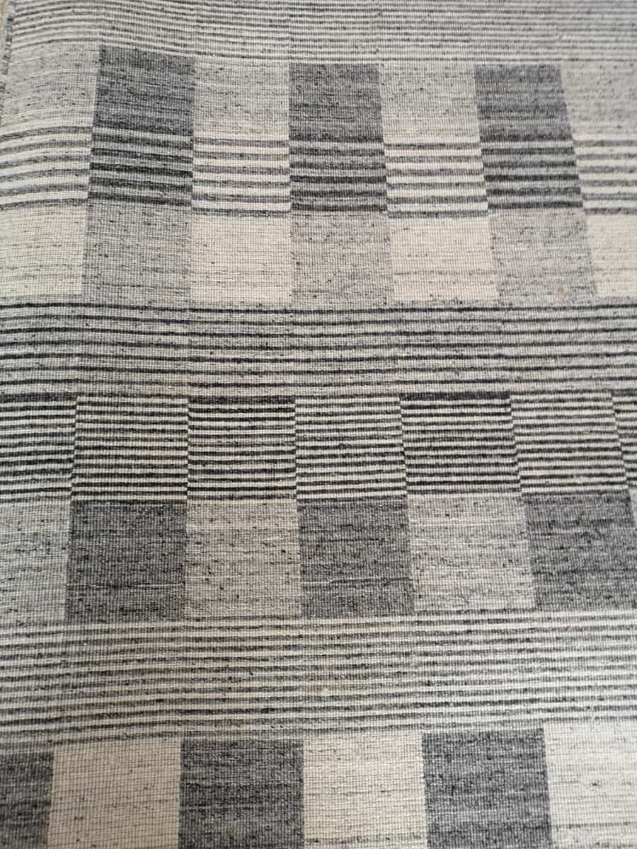 HAND LOOM KILIM 200 x 140 cm